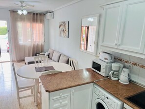 Bungalow | Living room