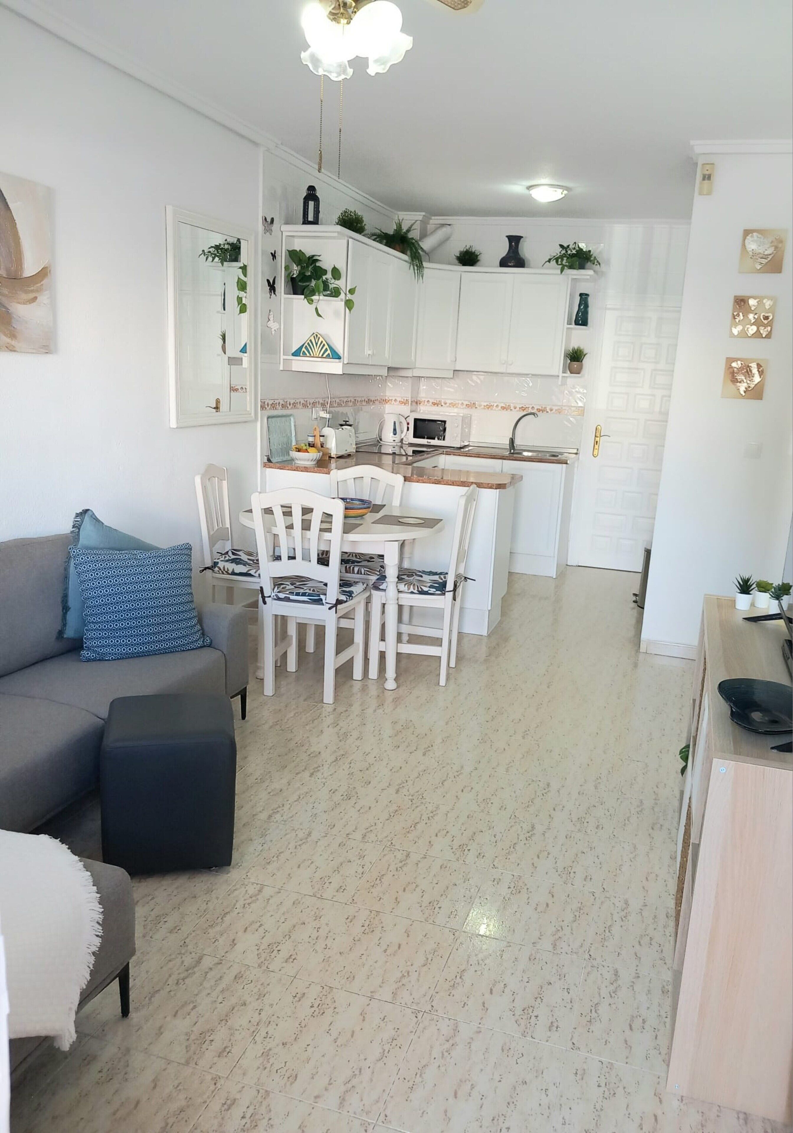 Bungalow | Olohuone