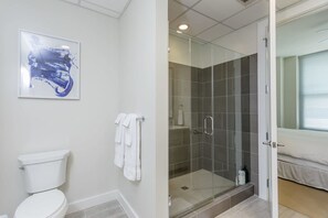 Room - Constellations Elegant 1 BR in Downtown Houston (Houston)