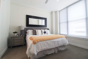 Apartment | 1 bedroom - Constellations Elegant 1 BR in Downtown Houston (Houston)