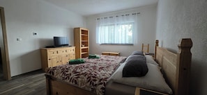 2 slaapkamers, wifi, beddengoed, rolstoeltoegankelijk
