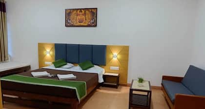 Hotel Durvankur Ganpatipule