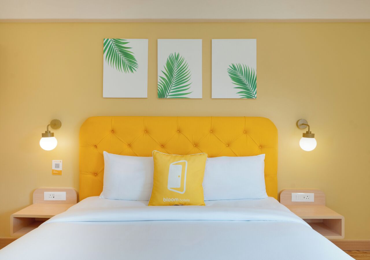 Standard Double Room | In-room safe, desk, laptop workspace, iron/ironing board