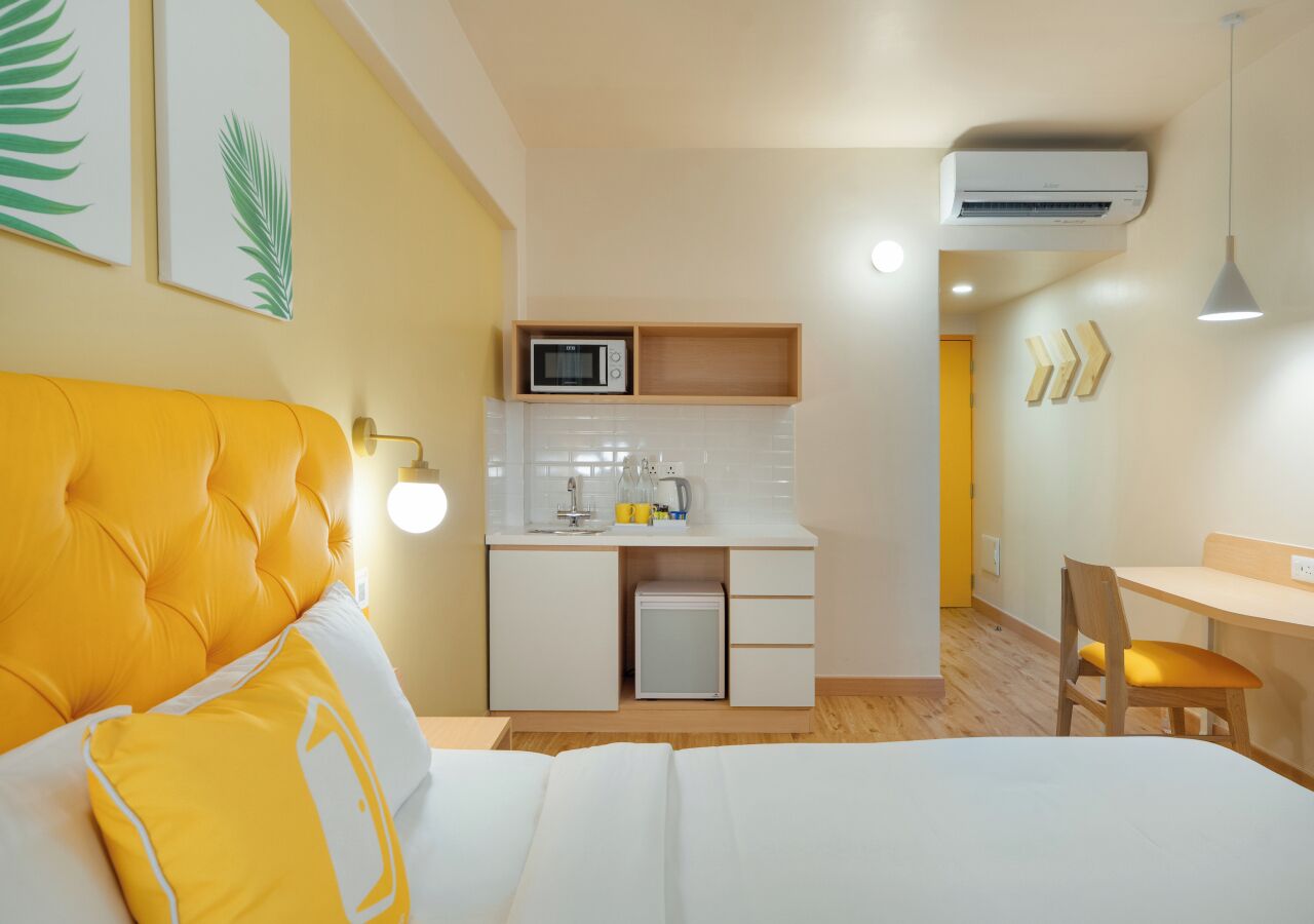 Executive Double Room | In-room safe, desk, laptop workspace, iron/ironing board