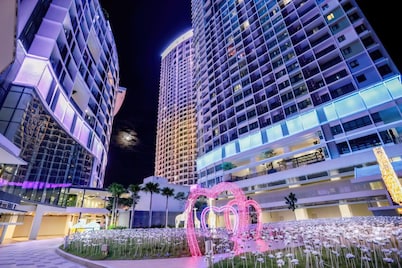 I-City Holiday KL Suites