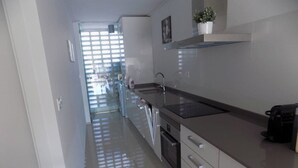 Apartment | Private kitchen - 2 Bedroom Apartment in Torrevieja (Torrevieja)