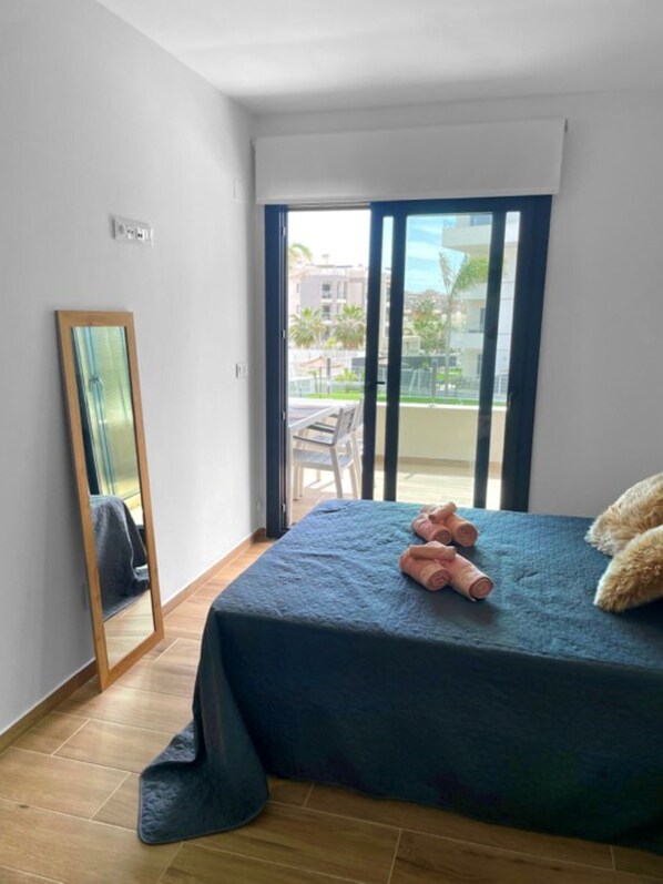 アパートメント | 2 室のベッドルーム、アイロン / アイロン台