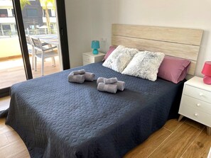 アパートメント | 2 室のベッドルーム、アイロン / アイロン台