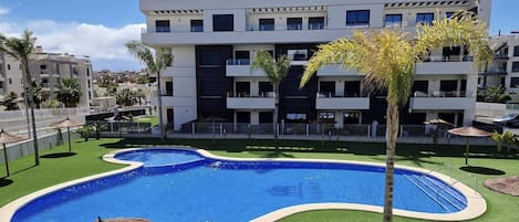 Appartement | Piscine | Piscine extérieure