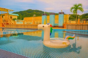 Pool - Bellevue Ocean Patong (Patong)