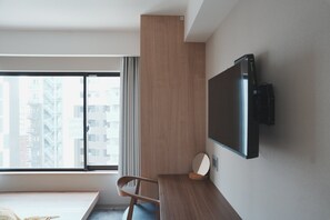 Deluxe Twin Room, City View | City view
