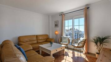 Apartment | Living area