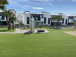 Appartement | Terrain de sport