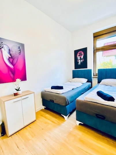 Ideal 3BR for 6 15 Min to Stammersdorf