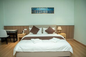 Single Room, Balcony, City View