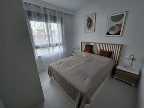 Apartment | 2 bedrooms, iron/ironing board