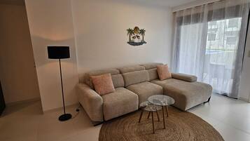 Apartment | Living room