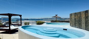 Real Gem · Cozy & Relaxing · Free Parking · Pools