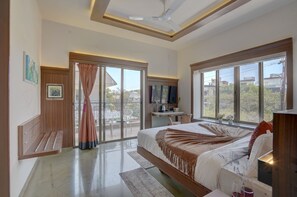 Villa, Balcony, City View | Desk, iron/ironing board, rollaway beds, free WiFi - Alaya Stays Adarsh Villa 3 BHK (Lonavala)