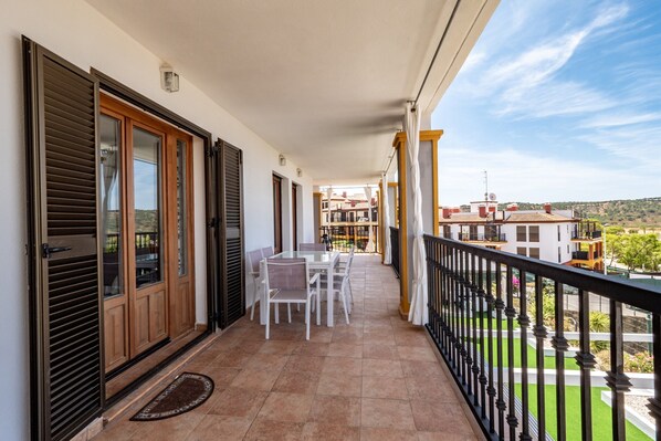 Outdoor dining - Apartment Near Guadiana (Ayamonte)