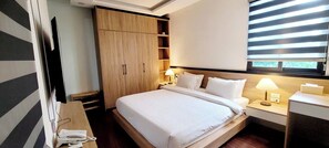 Deluxe-Doppelzimmer | Zimmersafe, individuell dekoriert, individuell eingerichtet