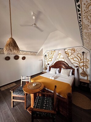 ห้องดีลักซ์ดับเบิล, วิวทะเล | ตู้นิรภัยในห้องพัก, Wi-Fi ฟรี