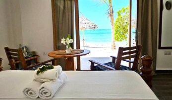 In-room safe, free WiFi