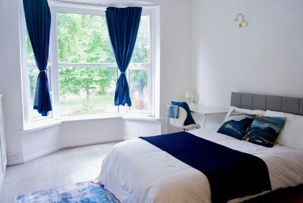 1 Schlafzimmer, Schreibtisch, Bügeleisen/Bügelbrett, WLAN