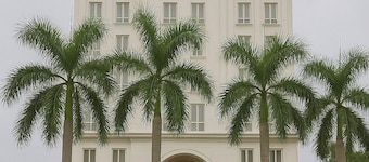 Phu Dong Hotel
