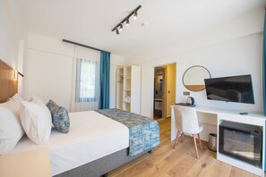 Deluxe Room, 1 King Bed with Sofa bed, Pool View | Free WiFi - MERCAN EXCLUSİVE (Fethiye)