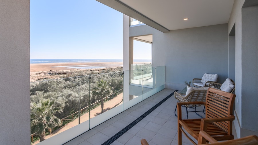 Beachfront Apartment in Isla Canela