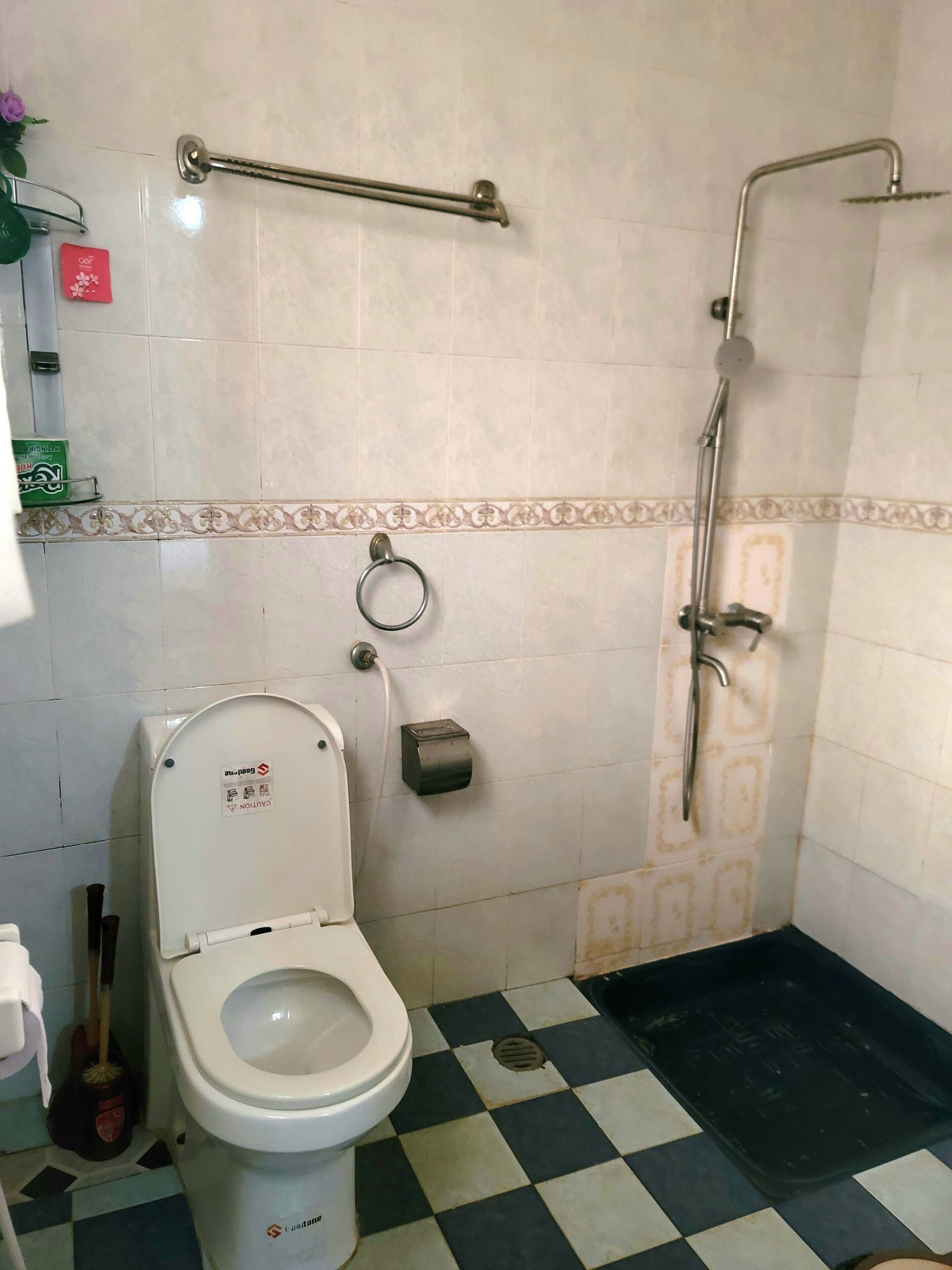 Deluxe Apartment | Bathroom