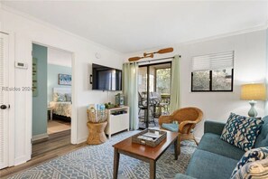 Smart TV - Beach View - 1st Floor - King Bed - 3 Pools - Tennis (Hilton Head Island)