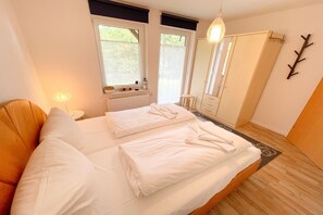 2 bedrooms, WiFi, bed sheets - Tannengrund - Comfortable vacation apartment little time out with terrace and garden (Loddin)