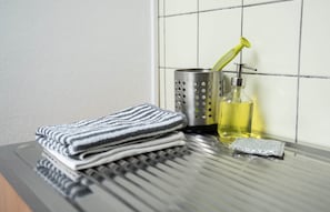 Towels, toilet paper - Guesthouse Elena Apartment 13 (Kassel)
