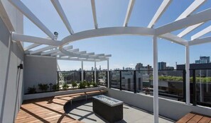 Property grounds - Luxury Living in Heart of South Yarra near Jam Factory, Prahran Market Chapel St (South Yarra)