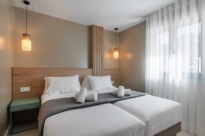 3 bedrooms, iron/ironing board