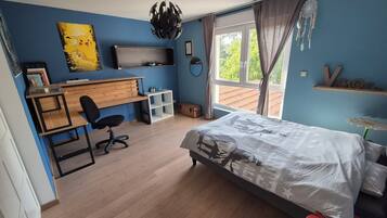 5 habitaciones, wifi gratis y ropa de cama