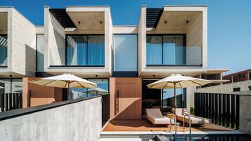 Standard Villa, 2 Bedrooms, Private Pool, Sea View | Blackout curtains, soundproofing, iron/ironing board, free WiFi