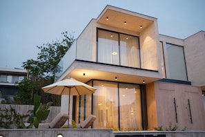 Premium Villa, 2 Bedrooms, Private Pool | Blackout drapes, soundproofing, iron/ironing board, free WiFi