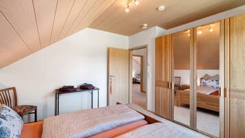 4 chambres, Wi-Fi, draps fournis