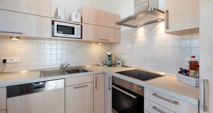 Holiday Home 'Langer' with Mountain View, Private Terrace and Wi-Fi