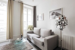 Apartment | Living area