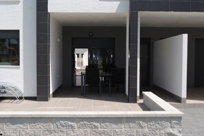 アパートメント | 屋外ダイニングエリア