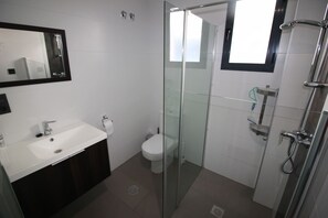 Apartemen | Kamar mandi