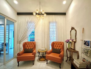 House, Patio | Living area