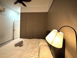 House, Patio | Iron/ironing board, free WiFi - Melodies Moderne 2B2B Near KSL (Johor Bahru)
