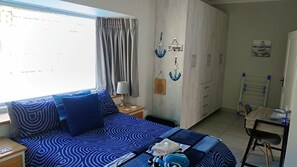 ห้องคอมฟอร์ทดับเบิล, ลานระเบียง, วิวสวน | ผ้านวมขนเป็ด, ตู้นิรภัยในห้องพัก, ห้องพักตกแต่งอย่างมีเอกลักษณ์