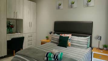 Chambre Double Luxe, patio, vue jardin