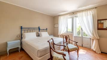 Coffres-forts dans les chambres, rideaux occultants, Wi-Fi gratuit